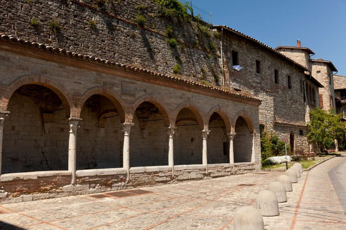 Luoghi Insoliti a Todi