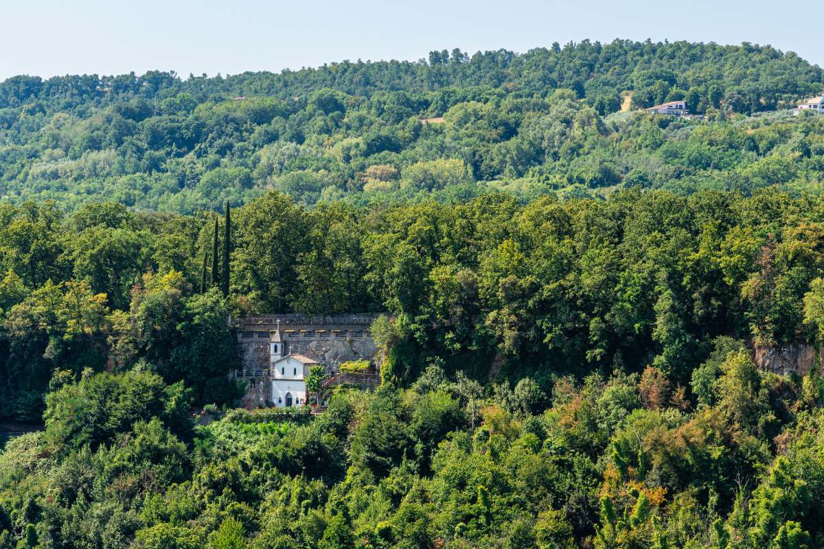 Chiesa nella roccia ad Orte